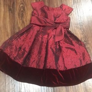 Gorgeous 4t dress